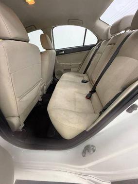 2016 Mitsubishi Lancer ES