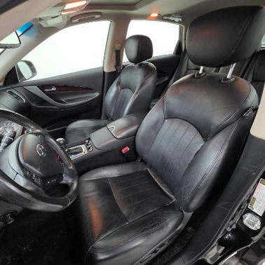 2016 INFINITI QX50 Base