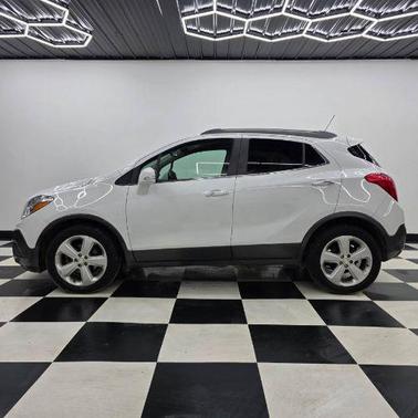 White Pearl Tricoat 2016 Buick Encore Base