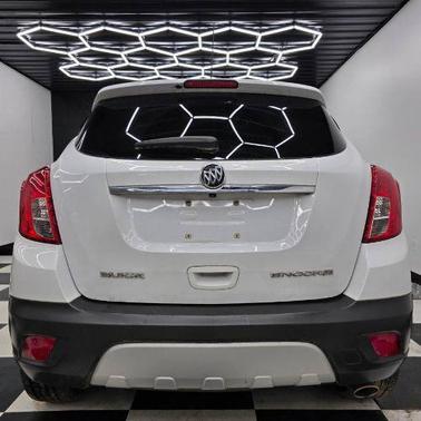 White Pearl Tricoat 2016 Buick Encore Base