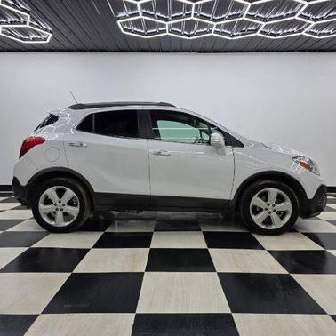 White Pearl Tricoat 2016 Buick Encore Base