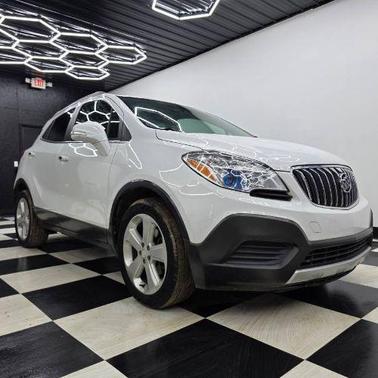White Pearl Tricoat 2016 Buick Encore Base