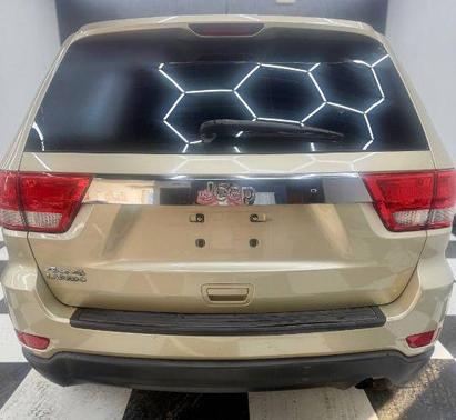 2011 Jeep Grand Cherokee Laredo