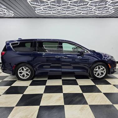 Jazz Blue Pearlcoat 2018 Chrysler Pacifica Touring Plus