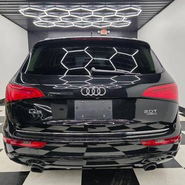 Brilliant Black 2015 Audi Q5 2.0T Premium Plus