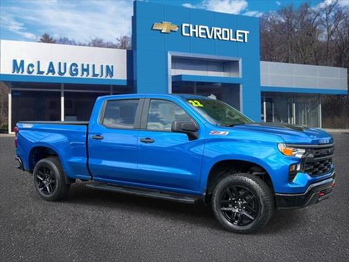 2022 Chevrolet Silverado 1500 Custom Trail Boss