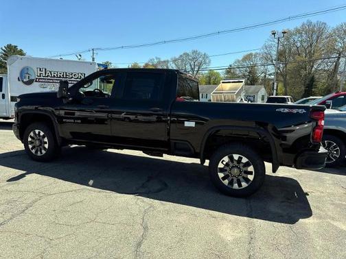 2025 Chevrolet Silverado 2500 Custom