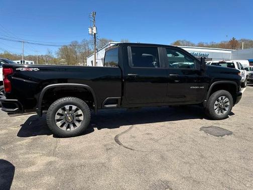 2025 Chevrolet Silverado 2500 Custom