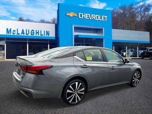 2022 Nissan Altima SR Intelligent AWD