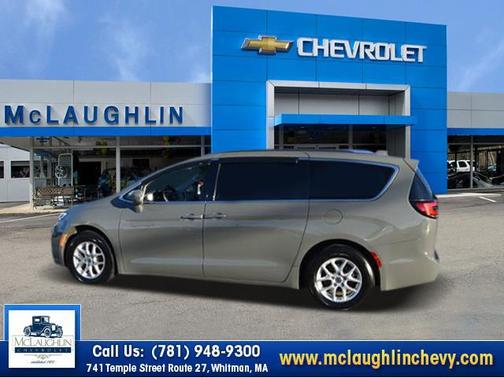 2021 Chrysler Pacifica Touring L