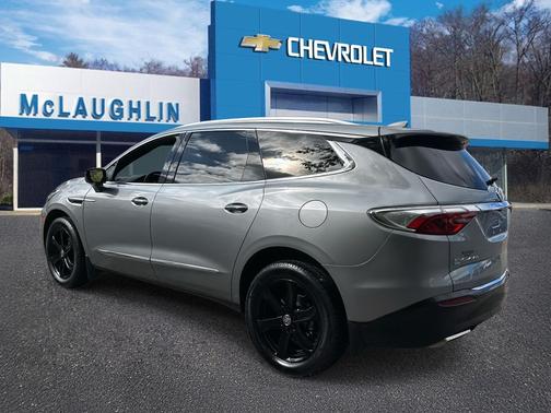 2023 Buick Enclave Essence AWD