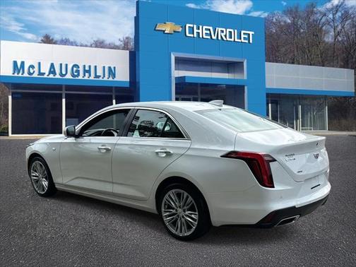 2022 Cadillac CT4 Premium Luxury