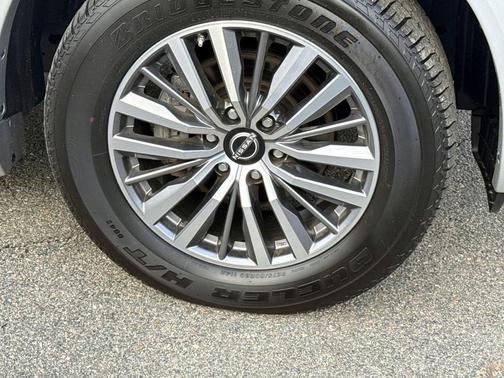 2024 Nissan Armada SL 4WD