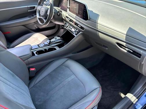 2022 Hyundai SONATA SEL Plus