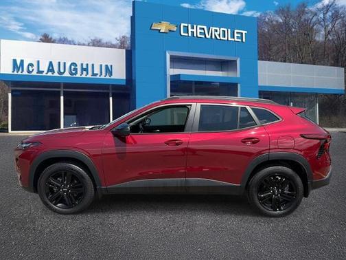 Crimson Metallic 2024 Chevrolet Trax FWD ACTIV
