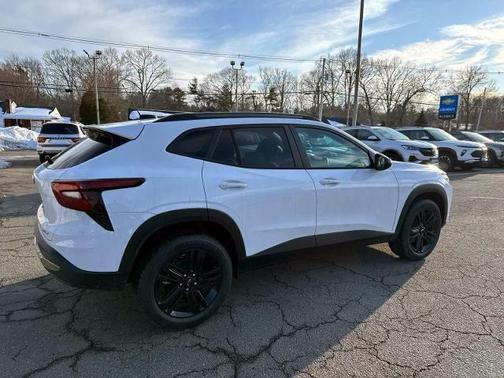 2026 Chevrolet Trax FWD ACTIV