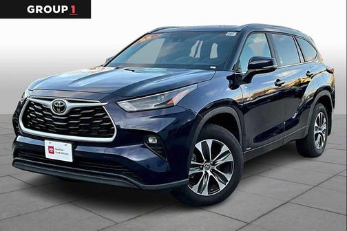 2025 Toyota Highlander Hybrid XLE