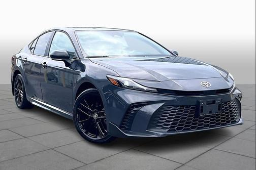 Underground 2025 Toyota Camry SE