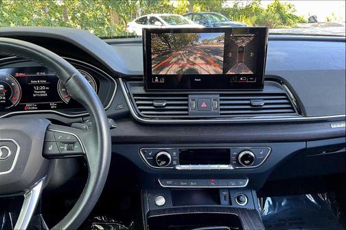 2024 Audi Q5 45 S line Premium Plus