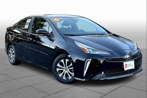 2022 Toyota Prius LE