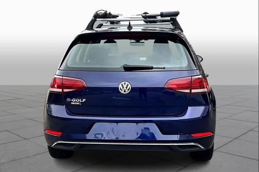 2019 Volkswagen e-Golf SE