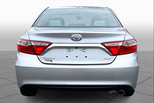 2016 Toyota Camry XLE