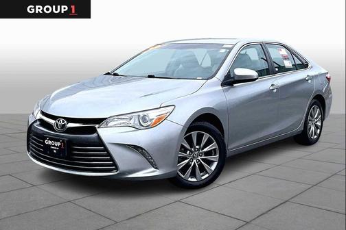 2016 Toyota Camry XLE