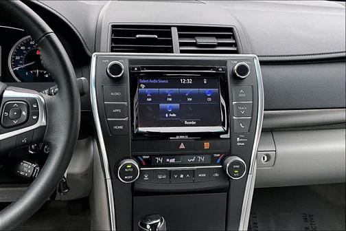 2016 Toyota Camry XLE