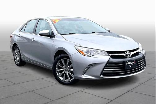 2016 Toyota Camry XLE