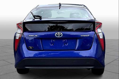 2016 Toyota Prius Two