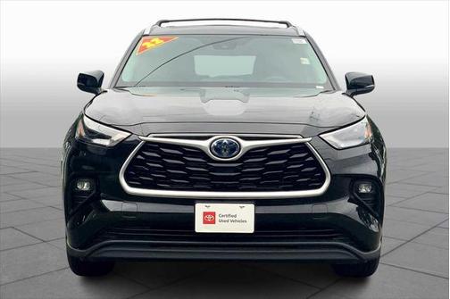 2022 Toyota Highlander Hybrid XLE