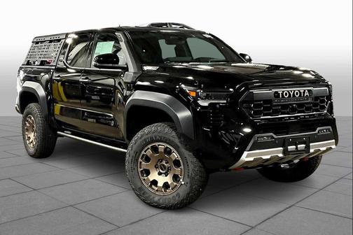 2025 Toyota Tacoma Hybrid Trailhunter