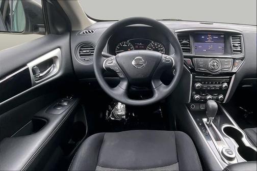 Brilliant Silver 2018 Nissan Pathfinder S