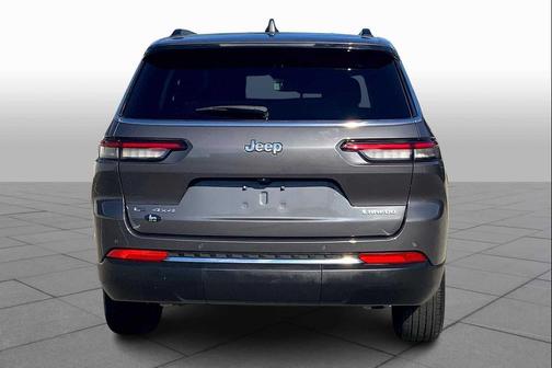 2022 Jeep Grand Cherokee L Laredo