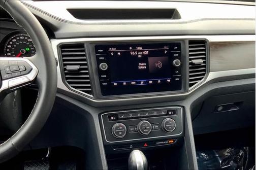 2021 Volkswagen Atlas 3.6L SE w/Technology