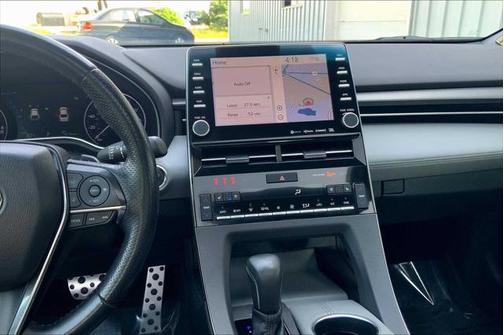 2019 Toyota Avalon Touring
