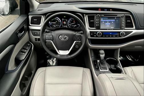 2017 Toyota Highlander Hybrid XLE