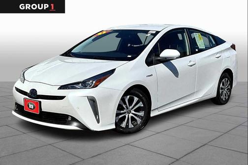 2021 Toyota Prius LE