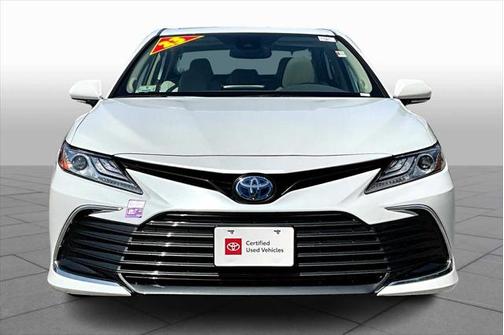 2023 Toyota Camry Hybrid XLE