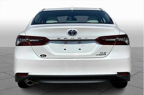 2023 Toyota Camry Hybrid XLE