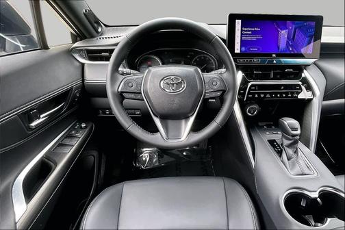 Titanium Glow 2024 Toyota Venza XLE