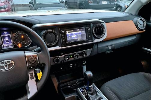 2018 Toyota Tacoma SR5