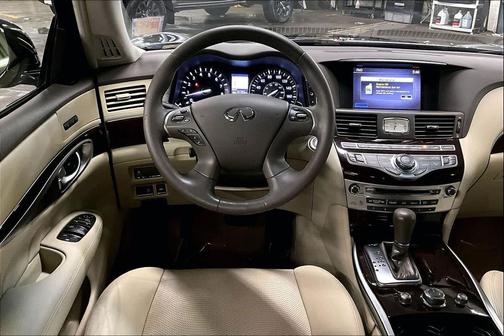 2015 INFINITI Q70 3.7X