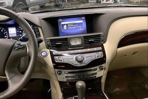 2015 INFINITI Q70 3.7X