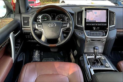 2019 Toyota Land Cruiser Base