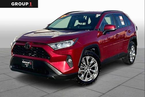 2020 Toyota RAV4 XLE Premium