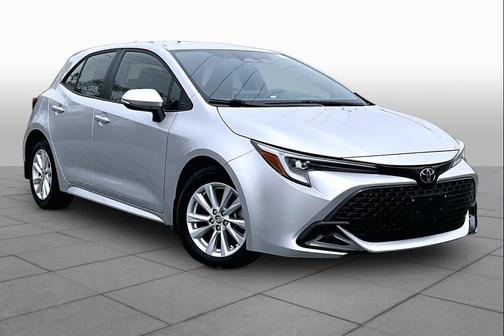 Classic Silver Metallic 2025 Toyota Corolla SE