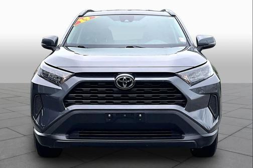 Magnetic Gray Metallic 2019 Toyota RAV4 LE