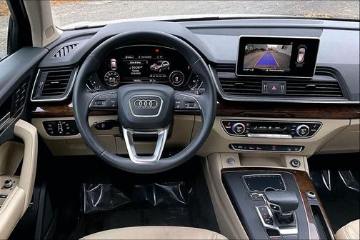 2018 Audi Q5 2.0T Premium Plus