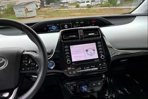 2022 Toyota Prius XLE